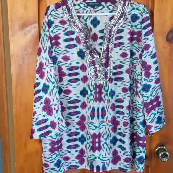Jones New York Tops - JONES NEW YORK* vintage rhinestone detail loose fitting slit neck bell sleeve 3x